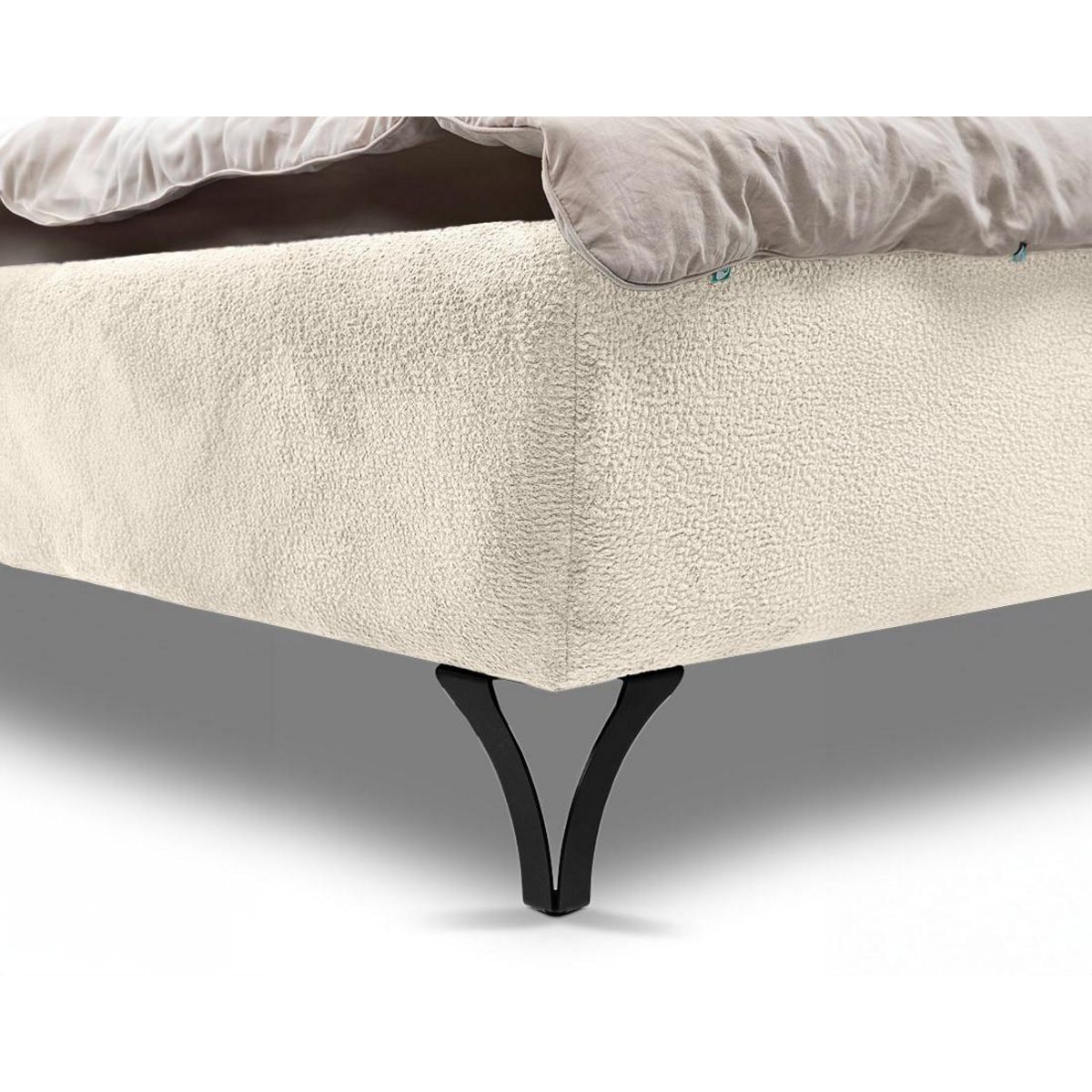 LISA DESIGN Sohan - lit coffre - 140x200 - en tissu bouclette - sommier inclus