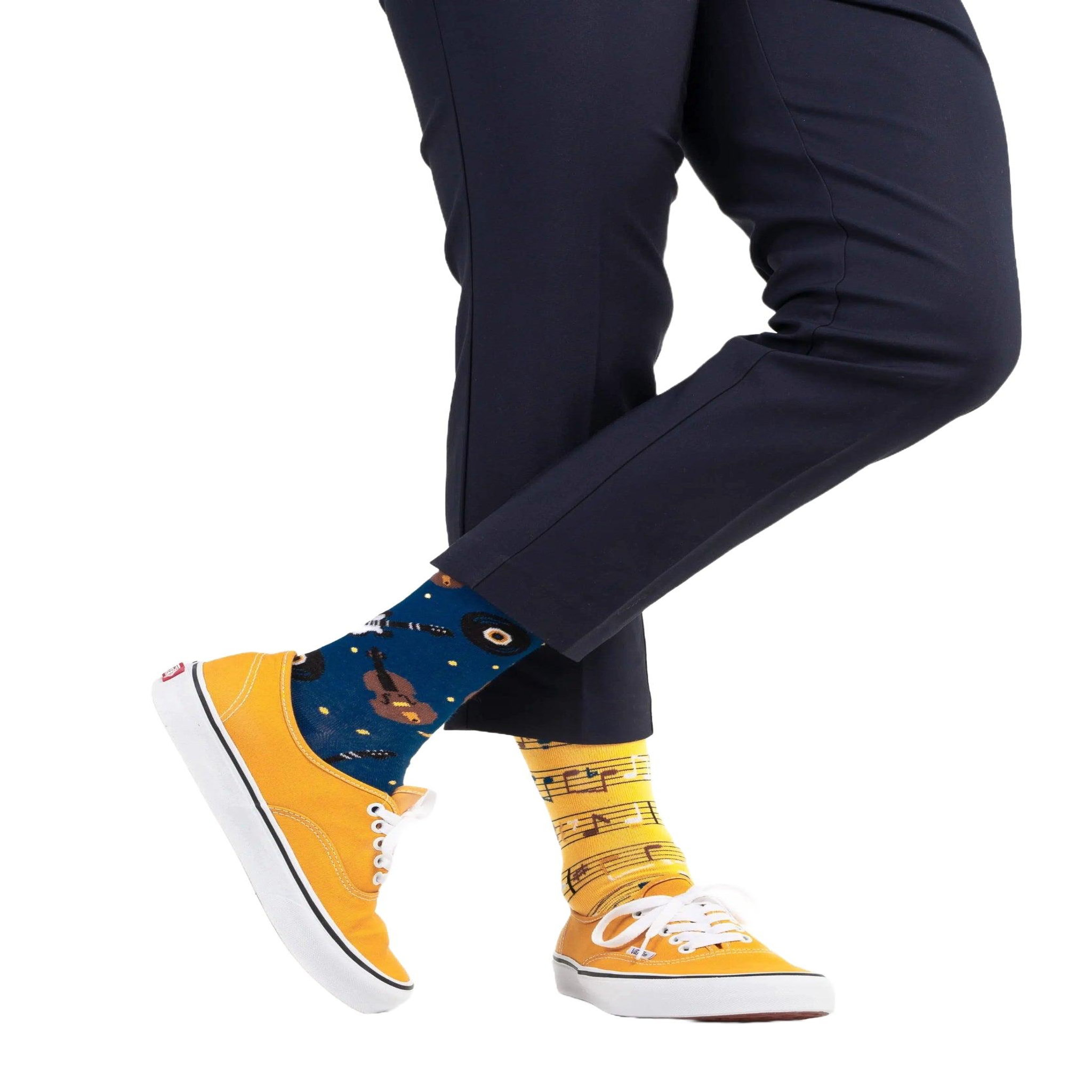 Voir la diapositive 2 : MANY MORNINGS Chaussettes notes de musique