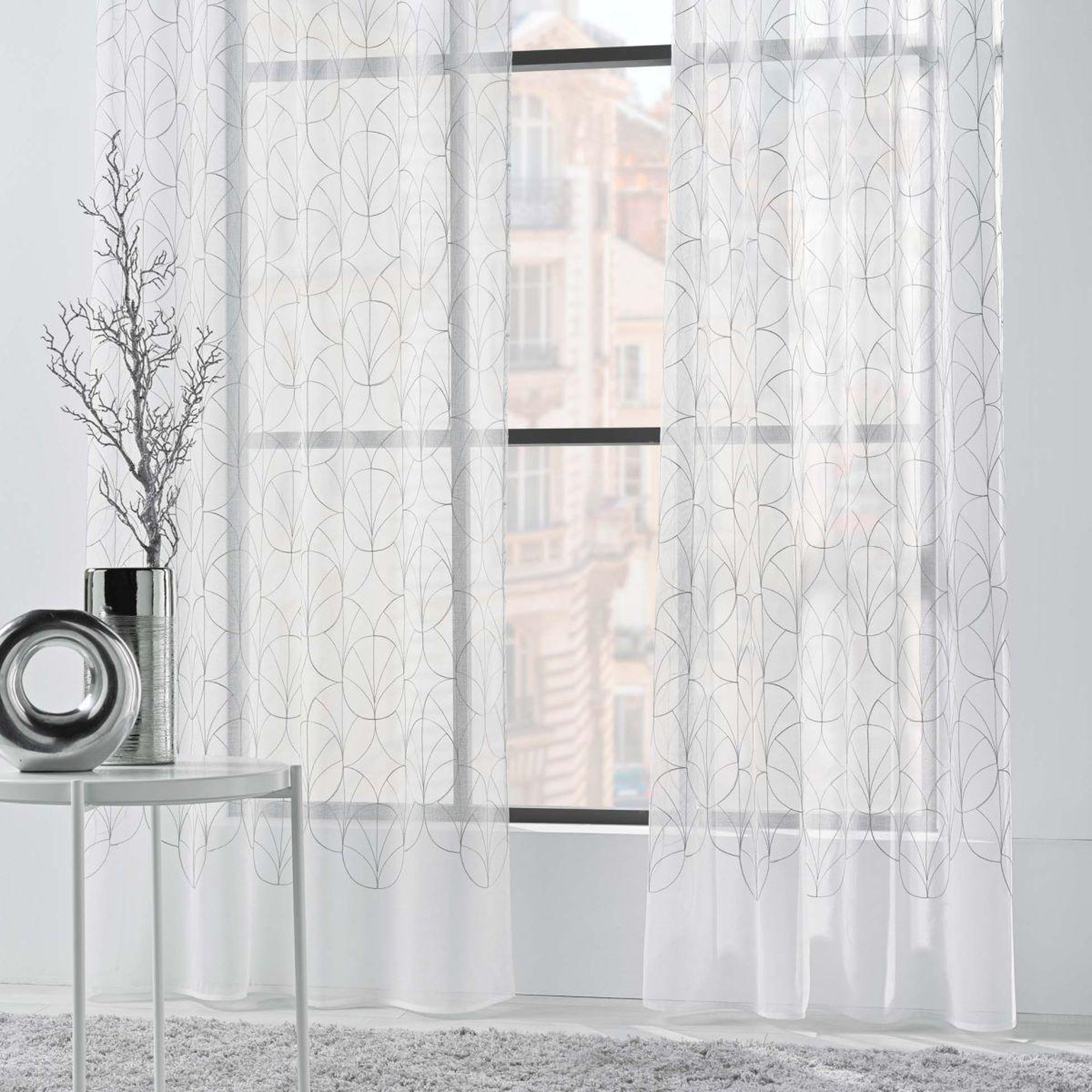 Voir la diapositive 4 : Douceur d'Intérieur Rideau voilage à œillets  felicia  140x240cm argent