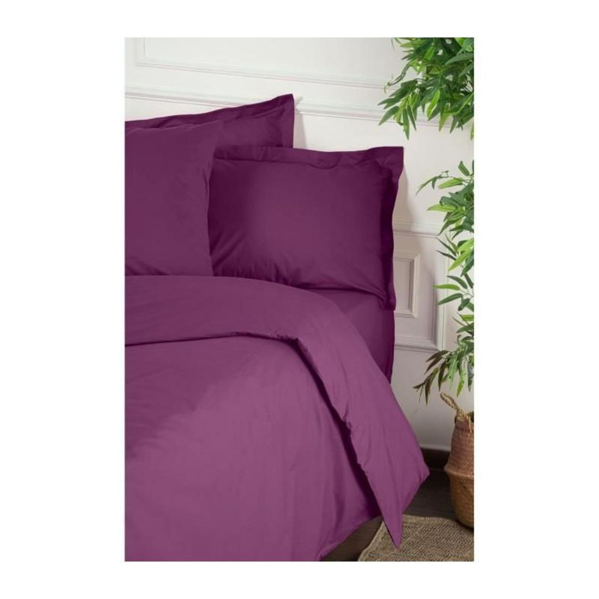 GENERIQUE Parure de lit - 1 housse de couette 220 x 240 cm + 2 taies d'oreiller 60 x 60 cm - 100% coton renforcé - Violet