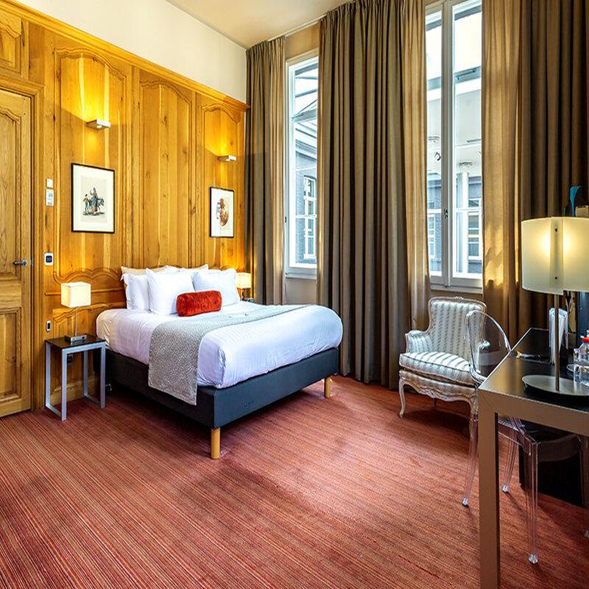 Voir la diapositive 2 : Smartbox Séjour de 2 jours à l'hôtel marriott 5* avec journée au spa et dîner dans un estaminet à lille - coffret cadeau séjour