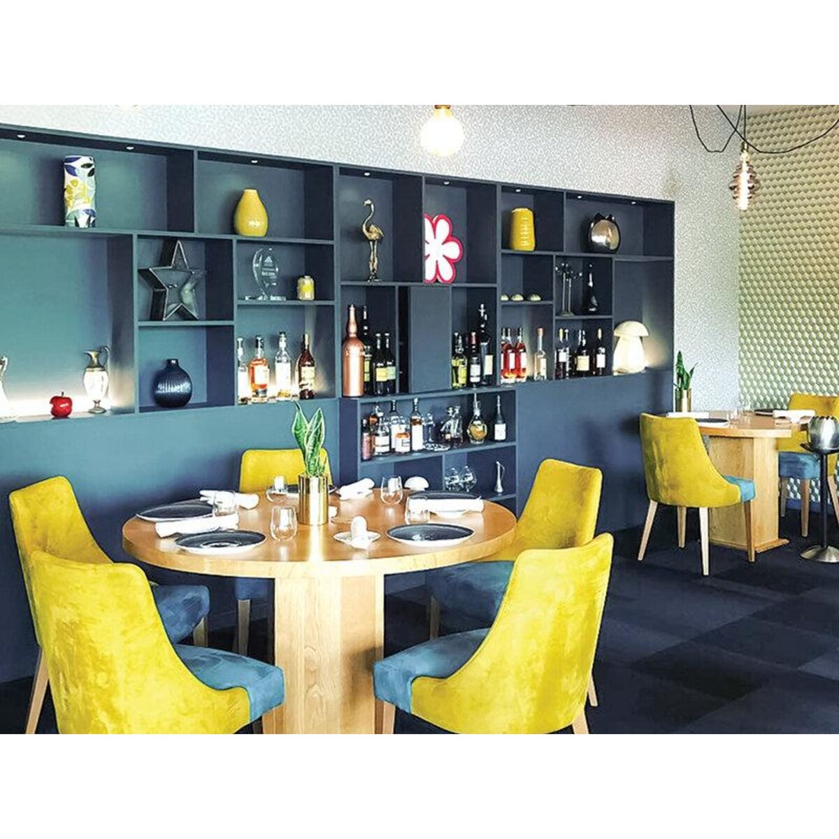 Smartbox Adresses primées : menu 4 plats au restaurant Ambroisie sur les bords du lac Saint-Félix - Coffret Cadeau Gastronomie