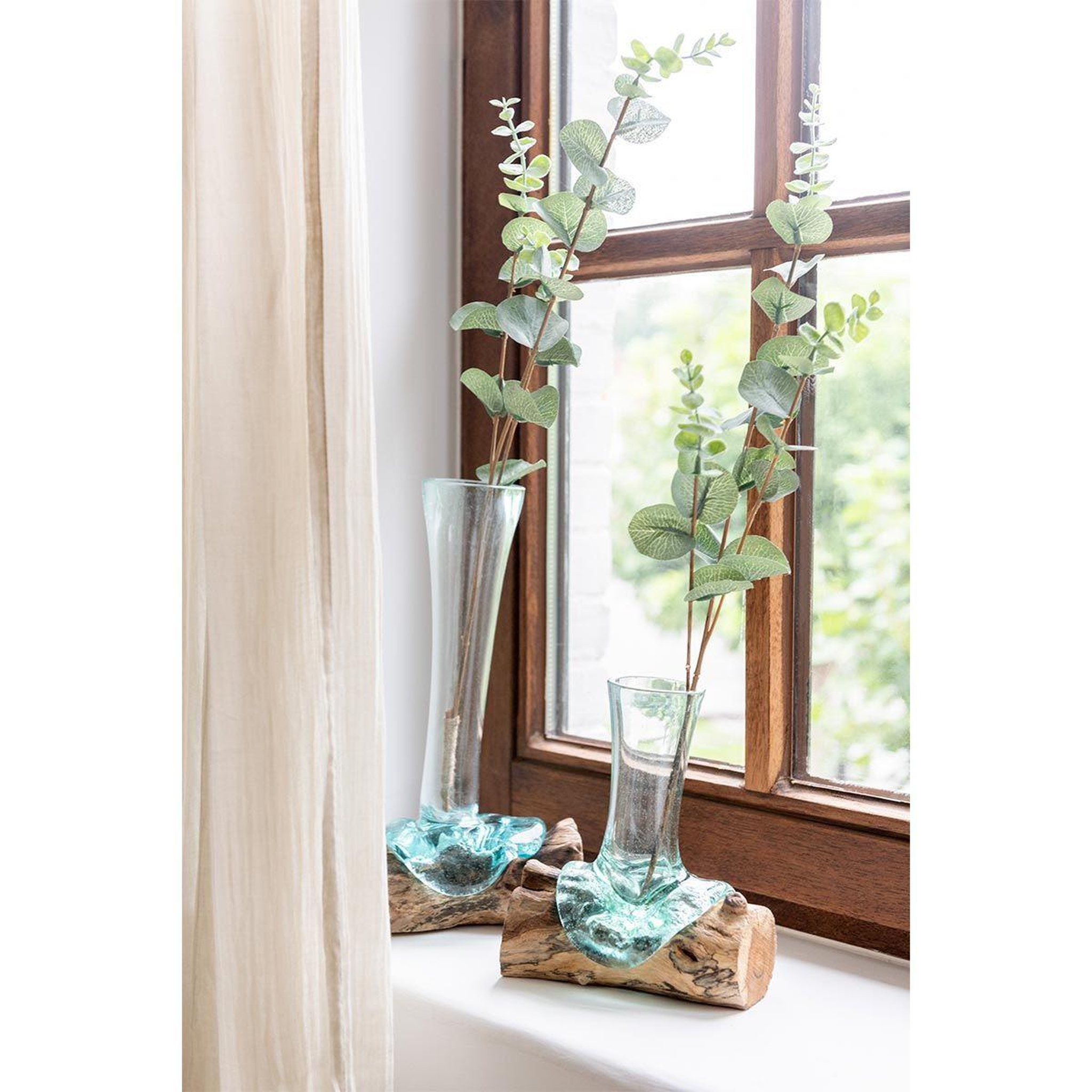 Voir la diapositive 2 : J-LINE Vase déco sur pied  gamal  30cm transparent