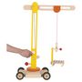 Voir la diapositive 2 : Goki GOKI Wooden Crane