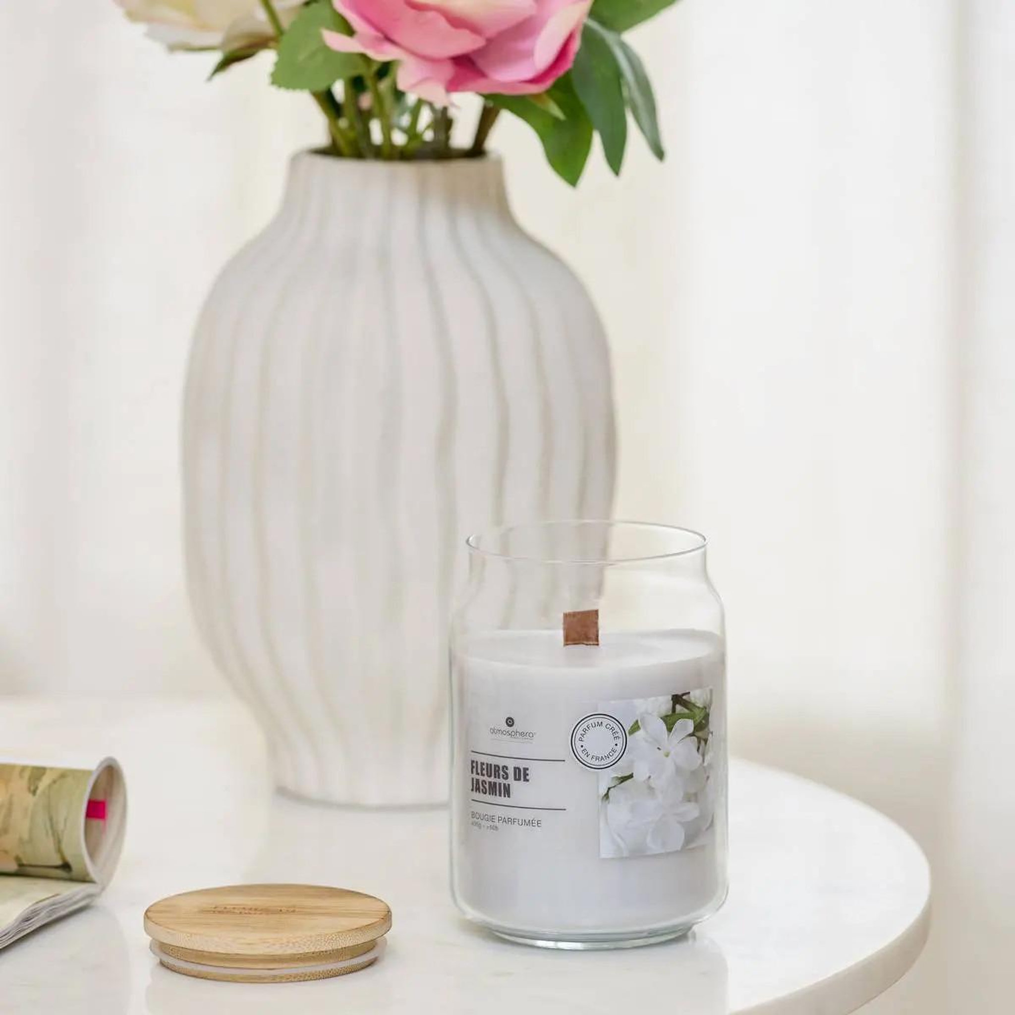 Voir la diapositive 2 : ATMOSPHERA Bougie parfumée en verre  vicky  435g fleurs de jasmin