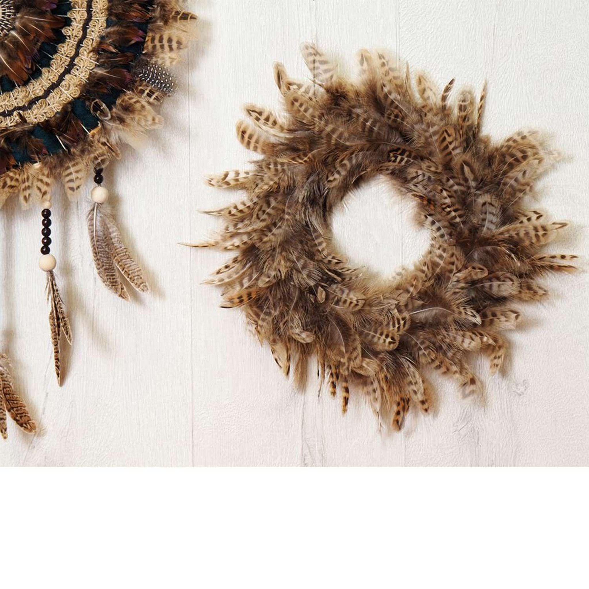 Voir la diapositive 3 : Artemio Couronne de plumes tigrées 28 cm