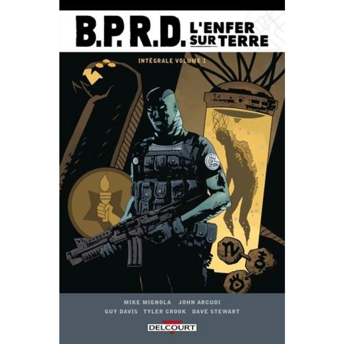 B.P.R.D. L'ENFER SUR TERRE INTEGRALE TOME 1 , Mignola Mike