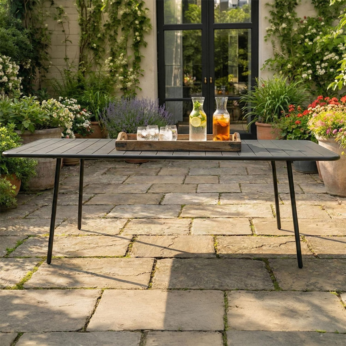 CONCEPT USINE Table de jardin 8-10 places 200cm gris foncé BERGAME