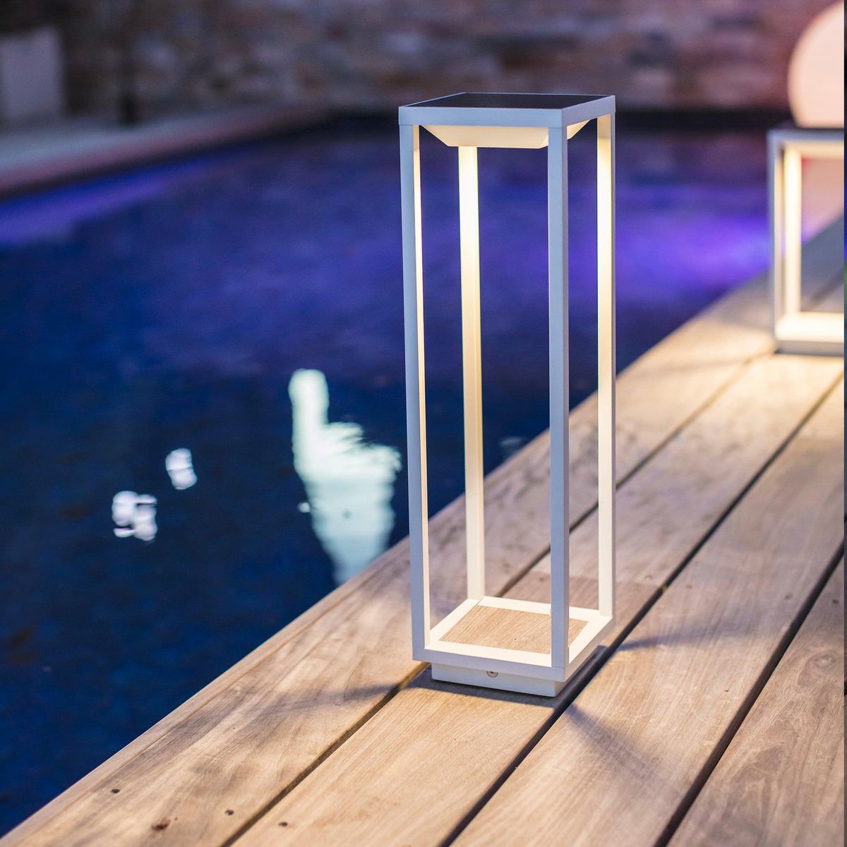 Lumisky Lanterne solaire chic HYDRA Blanc Aluminium H50cm