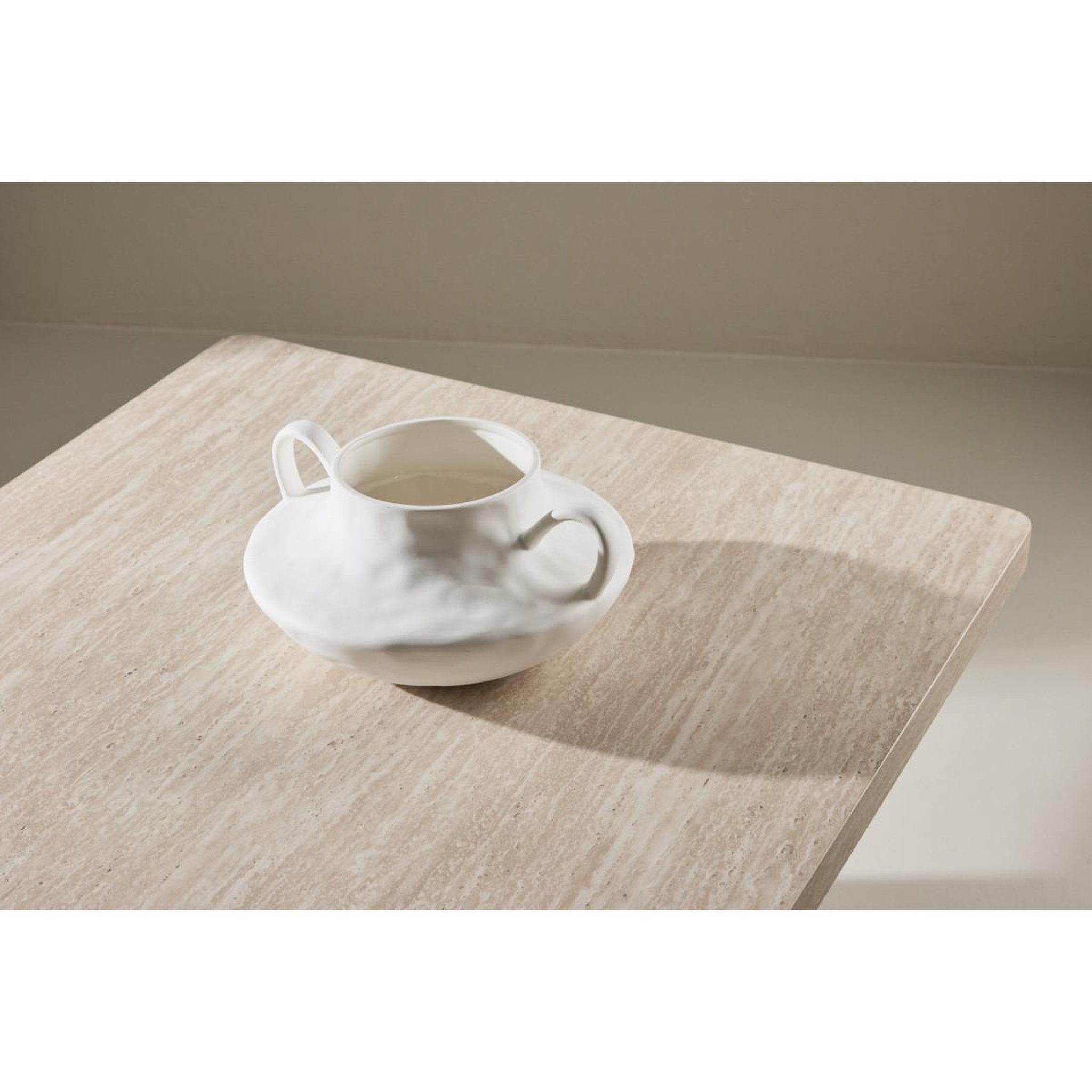 Voir la diapositive 6 : Paris Prix Table basse effet travertin  qvart  80cm beige