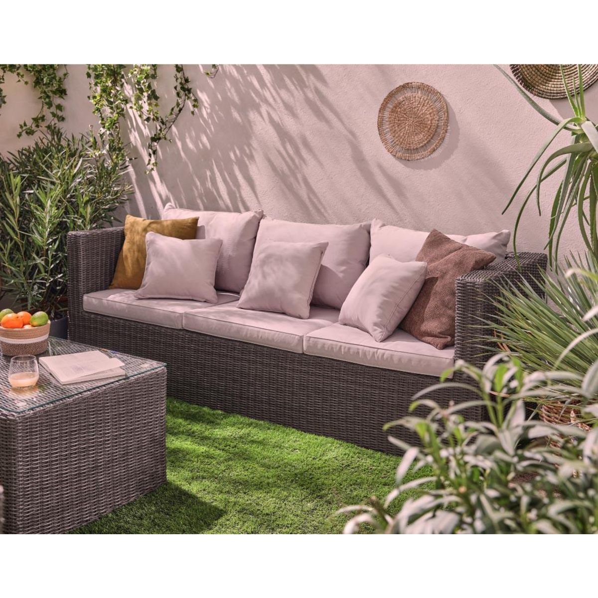 BEST MOBILIER Palavas - salon bas de jardin 5 places + table - en résine tressée - gris avec coussins beiges