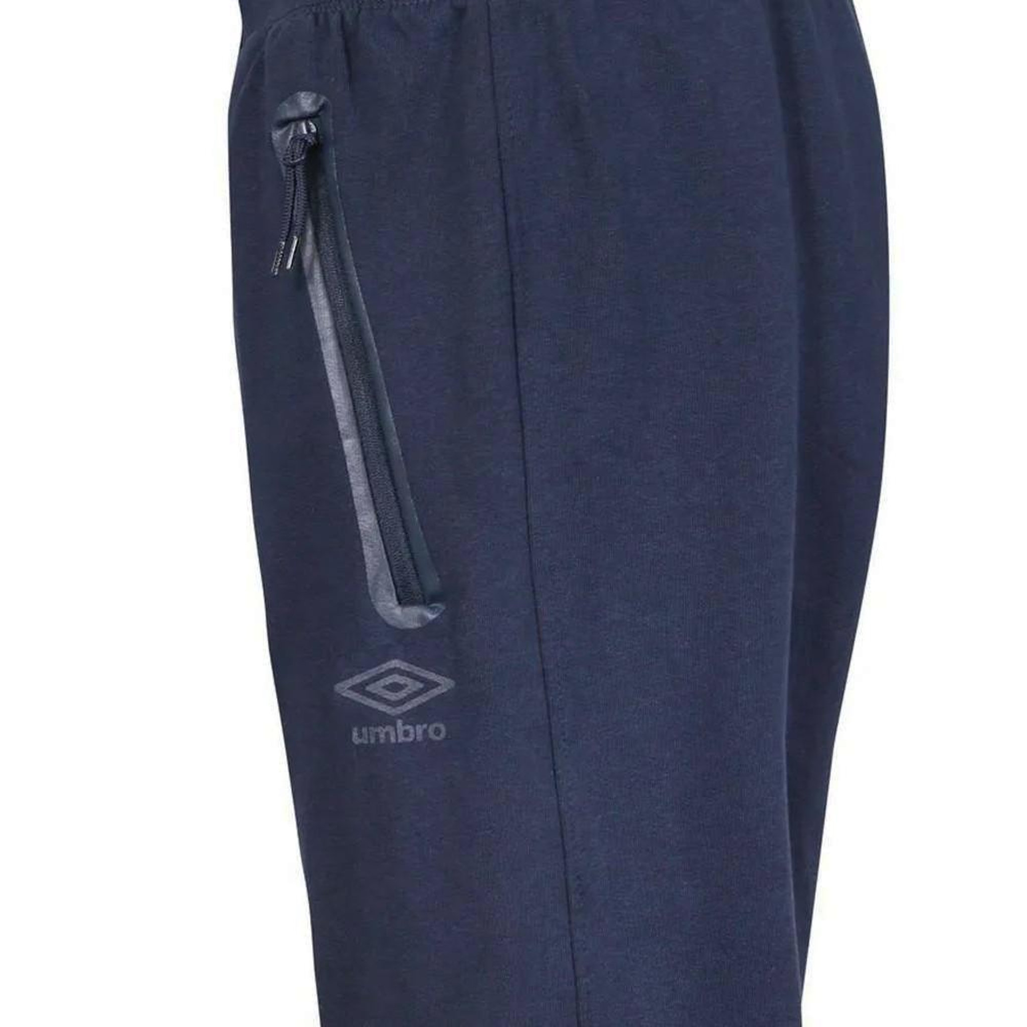 Voir la diapositive 5 : UMBRO Jogging Marine Garçon Umbro SB Net Cu