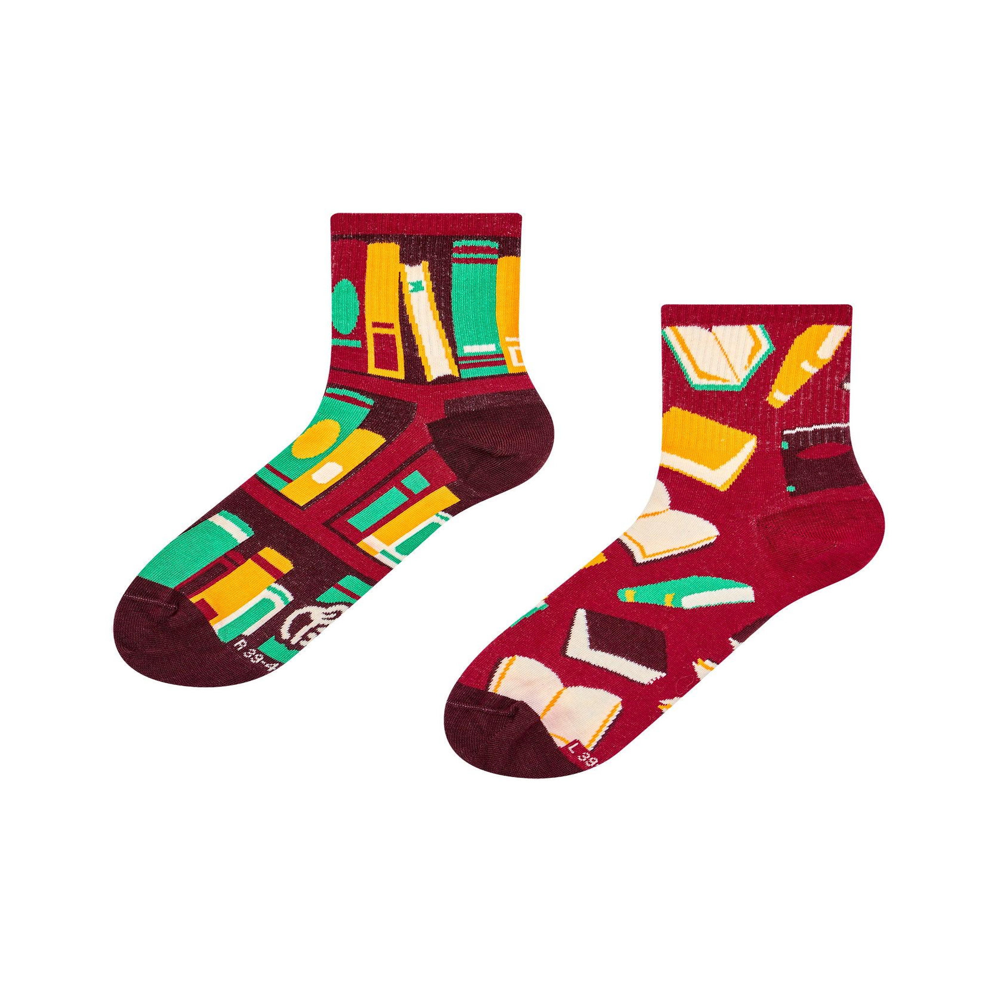 DEDOLES Chaussettes courtes livres. Coloris disponibles : Rouge