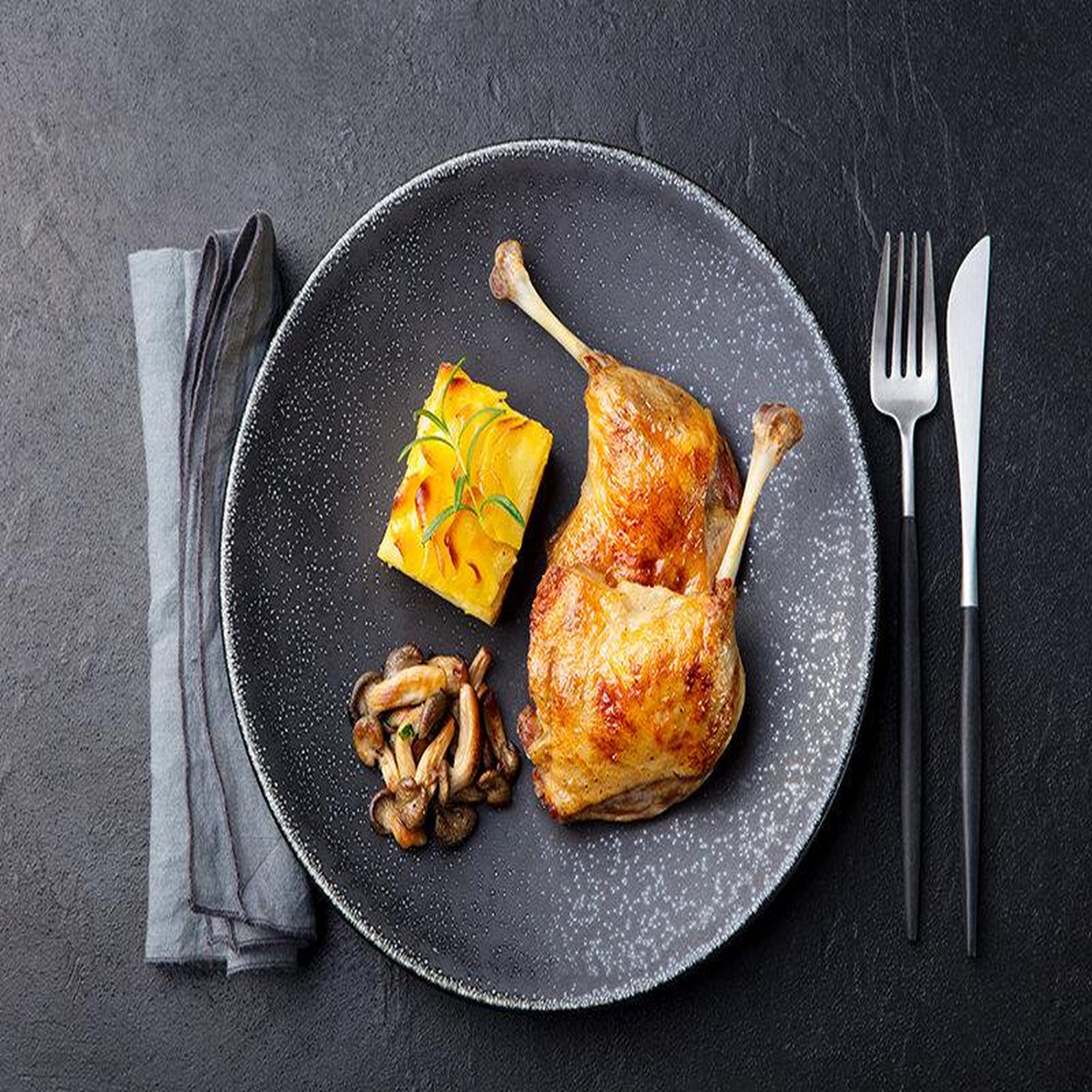 Voir la diapositive 2 : Smartbox Coffret cadeau Saint-Valentin : un dîner romantique à Lyon - Coffret Cadeau Gastronomie