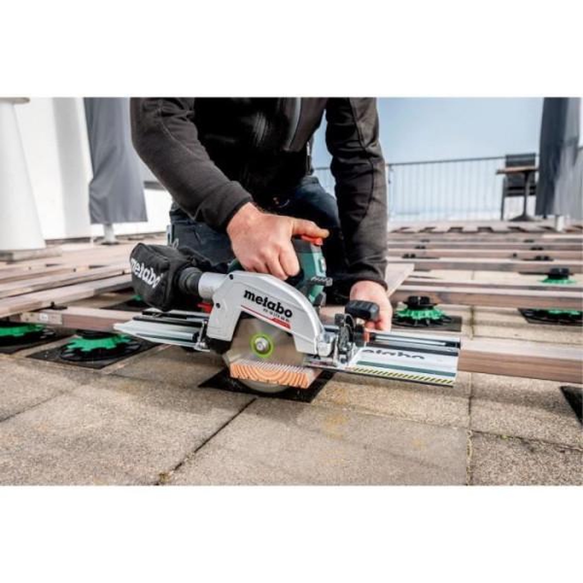 Voir la diapositive 6 : METABO Rail de guidage - metabo - kfs 44 - solution mobile et compacte - coupes en biais jusqu'a 60°