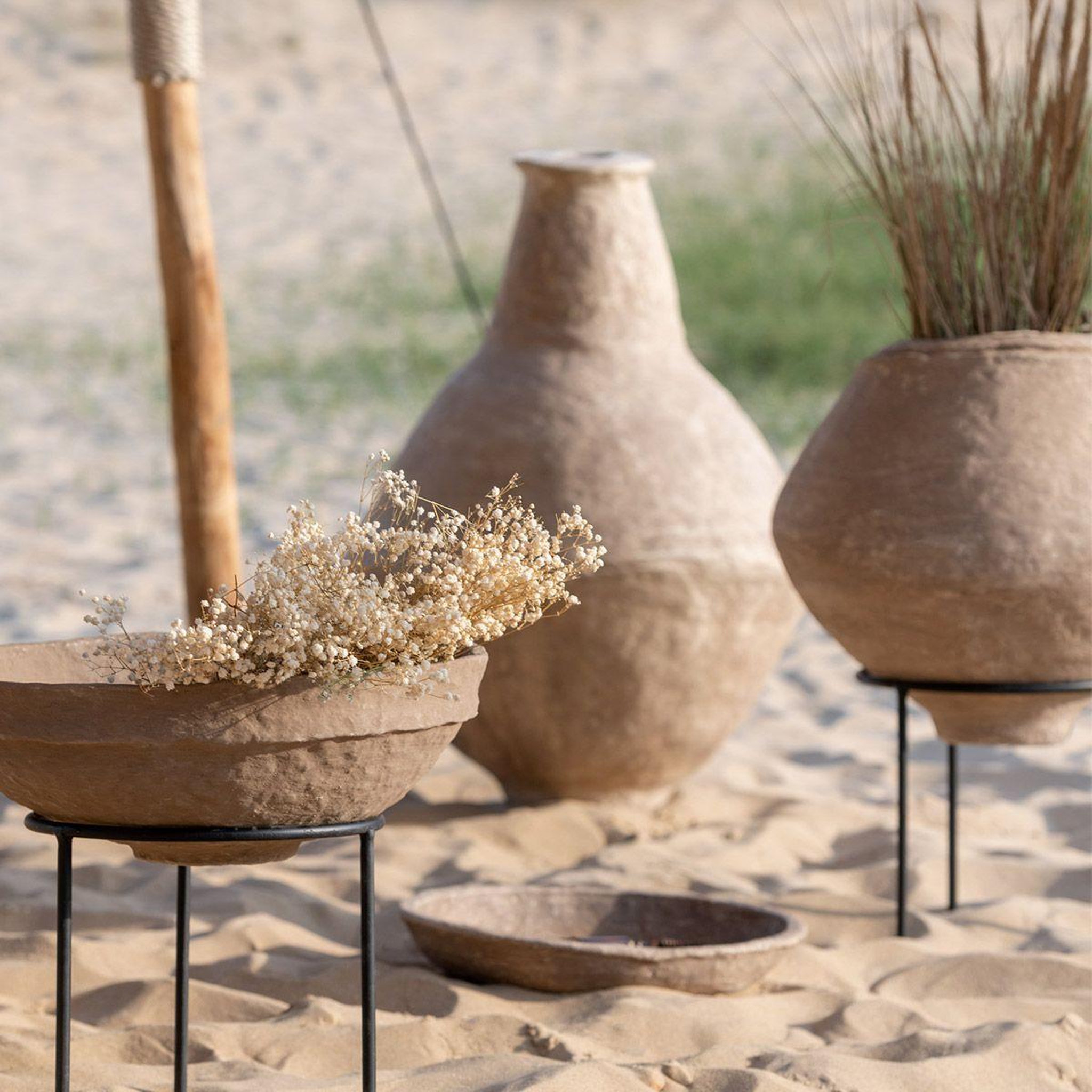 Voir la diapositive 2 : J-LINE Vase déco  chad  96cm naturel