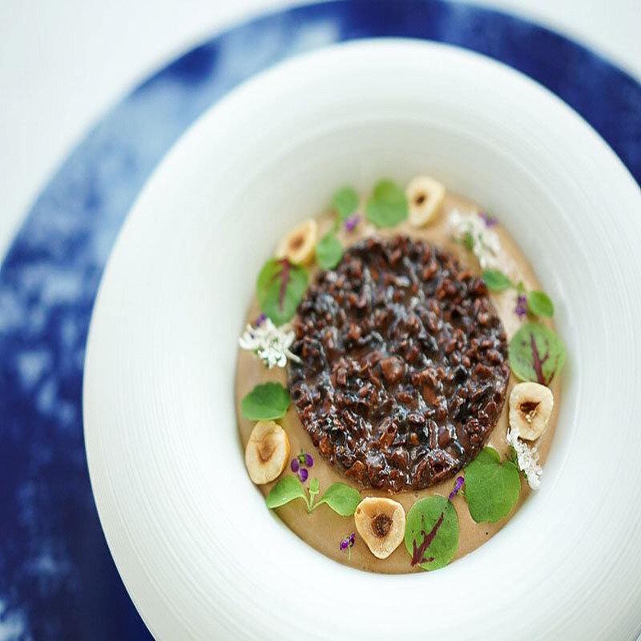 Voir la diapositive 4 : Smartbox Déjeuner 2 plats au restaurant adour - école alain ducasse à meudon - coffret cadeau gastronomie