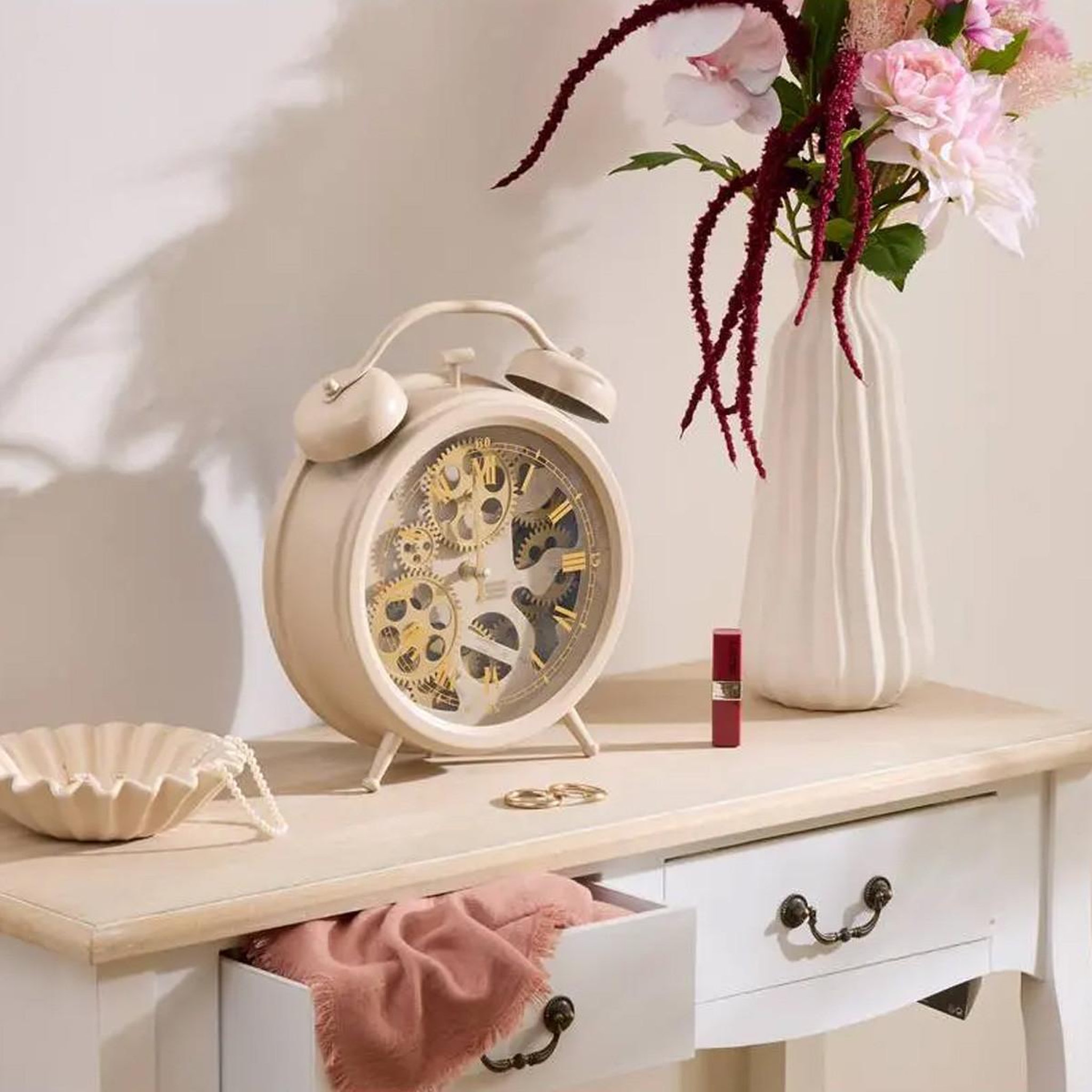 Voir la diapositive 4 : ATMOSPHERA Horloge à poser en métal  janis  33cm sable
