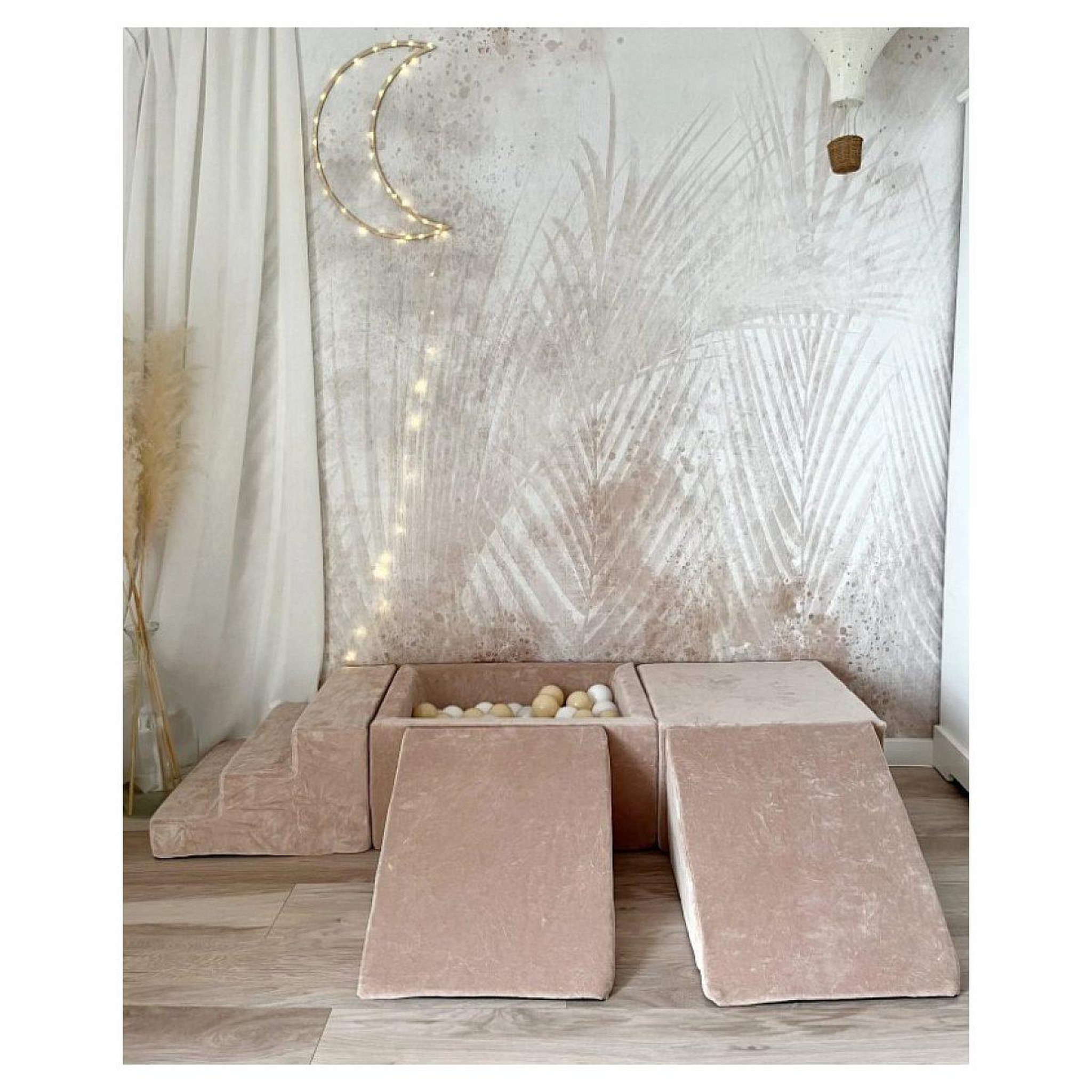 Voir la diapositive 2 : MONIO FOR KIDS Jeu en mousse 5 éléments avec mini piscine à balles velours beige