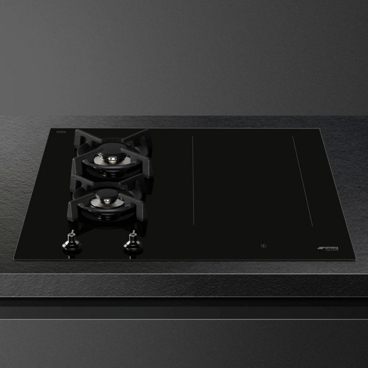 SMEG Plaque mixte induction gaz PM3643D