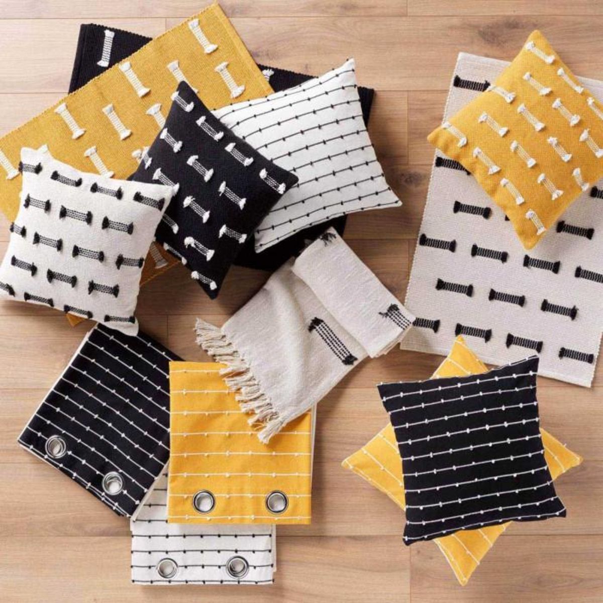 Paris Prix Rideau à Œillets  Linechic  140x240cm Noir