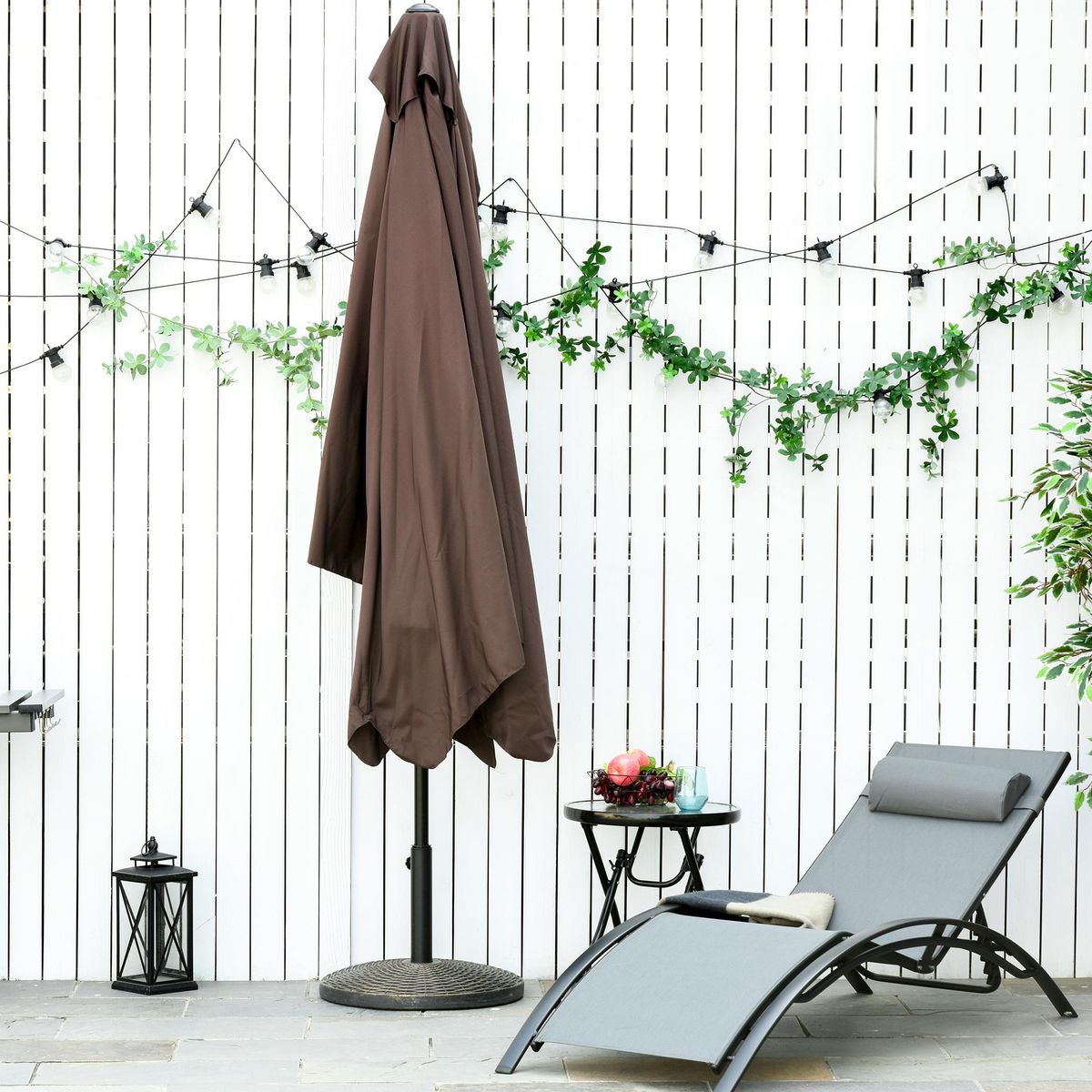 OUTSUNNY Demi parasol - parasol de balcon 5 entretoises métal dim. 2,3L x 1,3l x 2,49H m polyester haute densité chocolat
