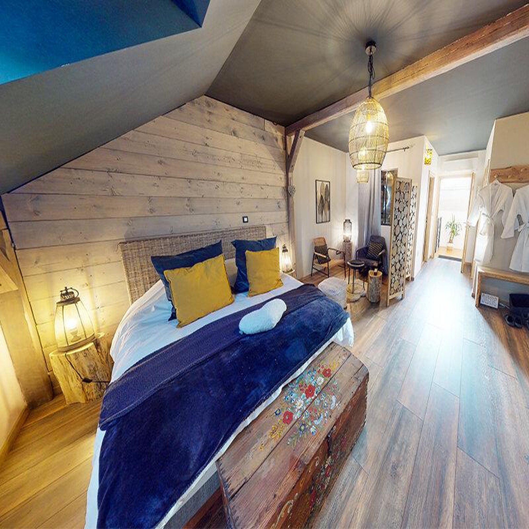 Voir la diapositive 3 : Smartbox 2 jours en suite avec dîner, accès privatif au spa et modelage près de strasbourg - coffret cadeau séjour
