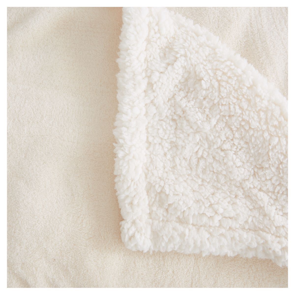 ACTUEL Plaid uni bi-matière en polyester 240g/m² SWEET DREAM