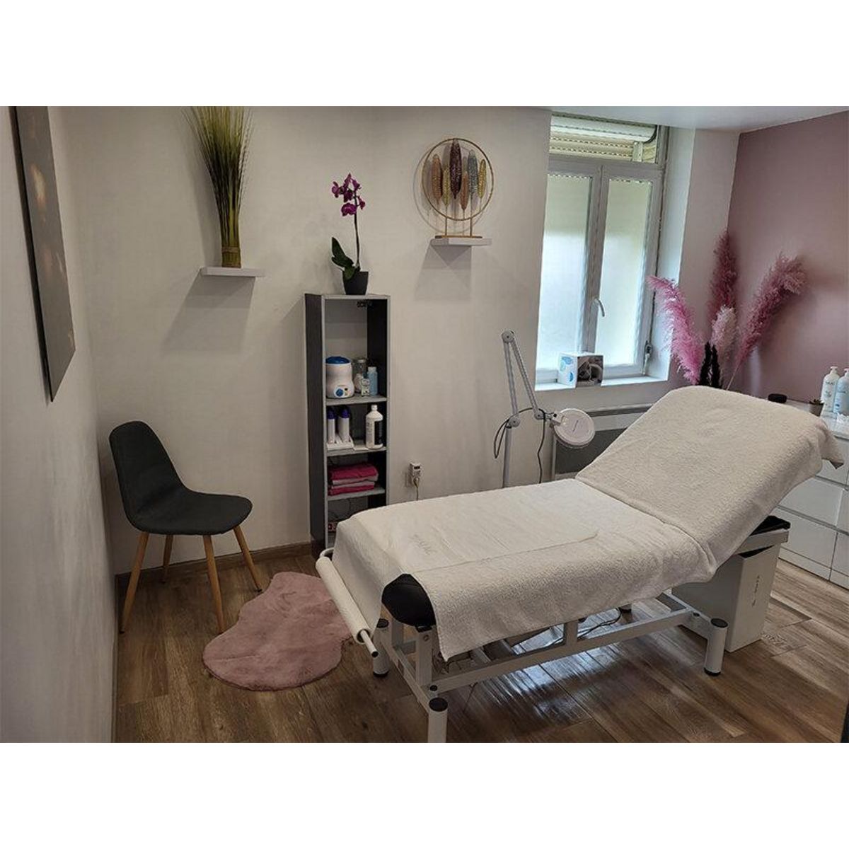 Smartbox Accès au bain bouillonnant et modelage de 30 min près de Valenciennes - Coffret Cadeau Bien-être