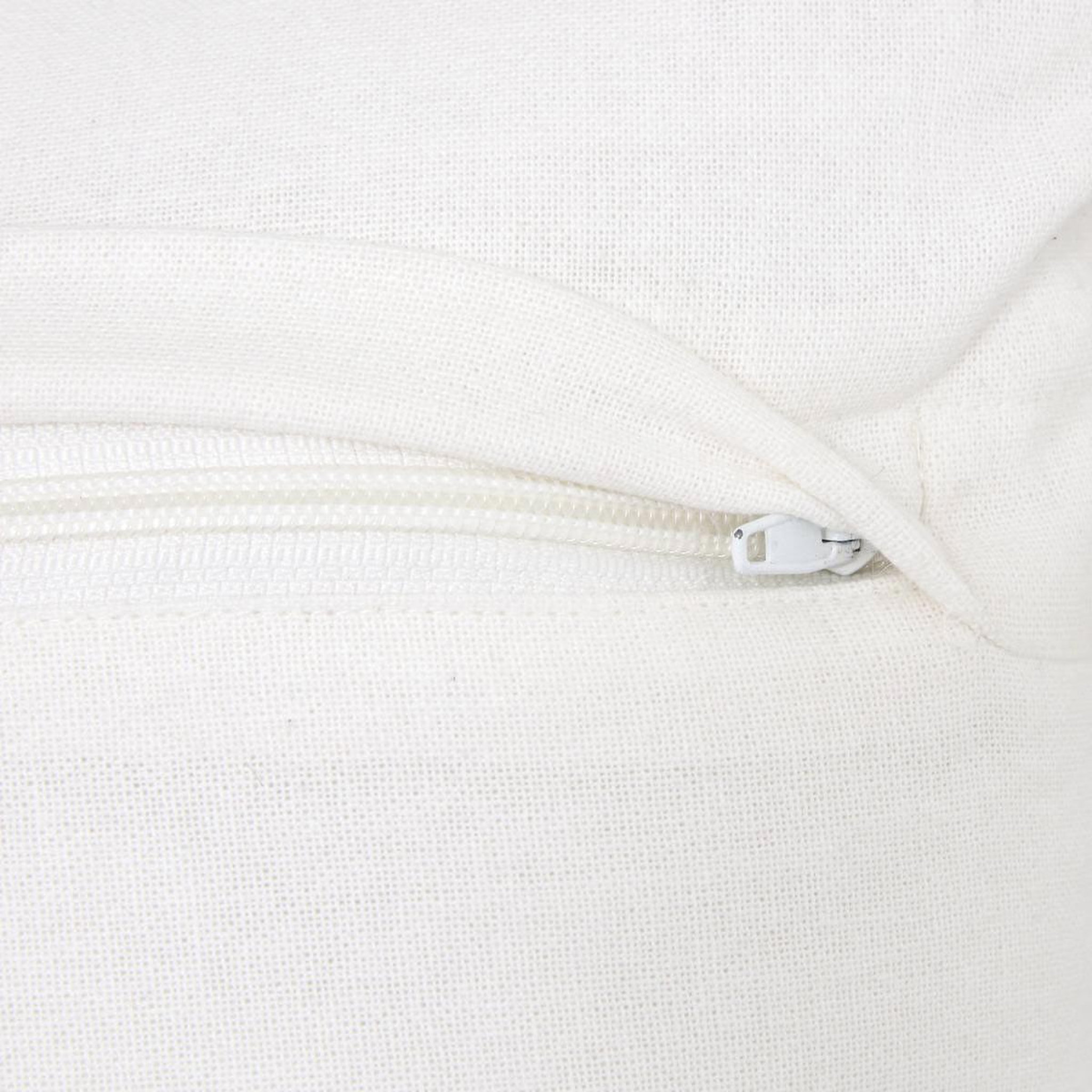 Voir la diapositive 3 : ATMOSPHERA Coussin déco brodé  océania  45x45cm blanc