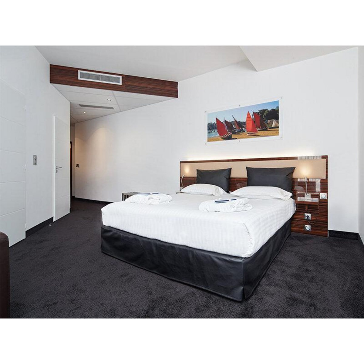 Smartbox 2 jours en suite dans un hôtel balnéaire 4* à Pornic avec dîner et accès à l'espace bien-être - Coffret Cadeau Séjour