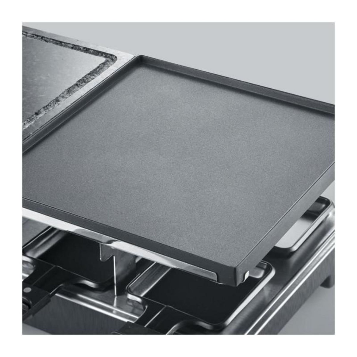 SEVERIN Raclette Gril SEVERIN - RG2376 - 8 personnes - Pierre de Cuisson Naturelle et Plaque Réversible Antiadhésive - Thermostat rég