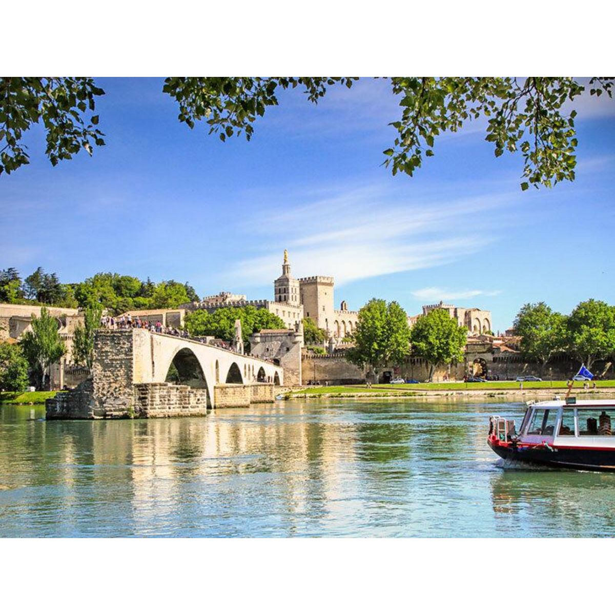 Smartbox 2 entrées adulte et 1 entrée enfant pour le Palais des Papes et le pont d'Avignon - Coffret Cadeau Sport & Aventure