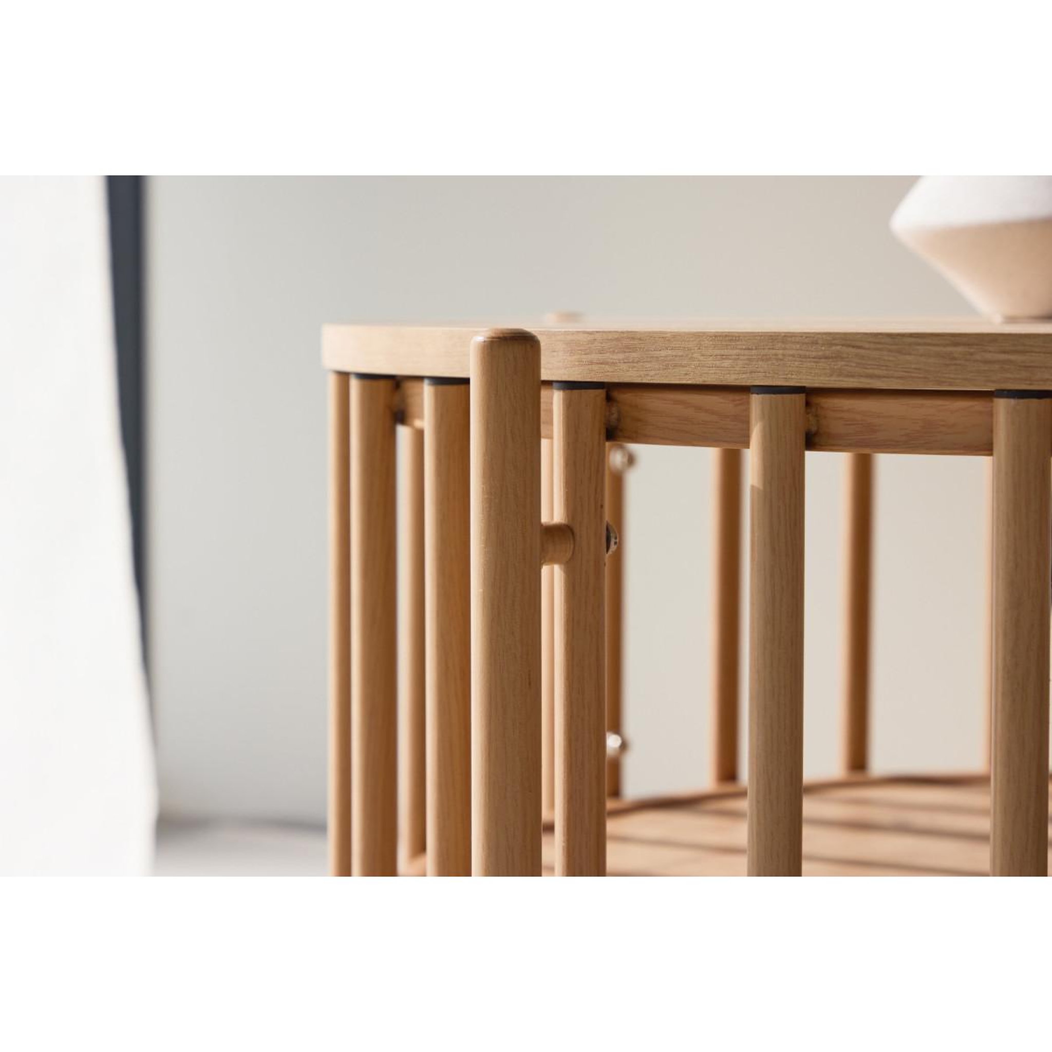Voir la diapositive 6 : Paris Prix Table basse design  rubbo  80cm naturel
