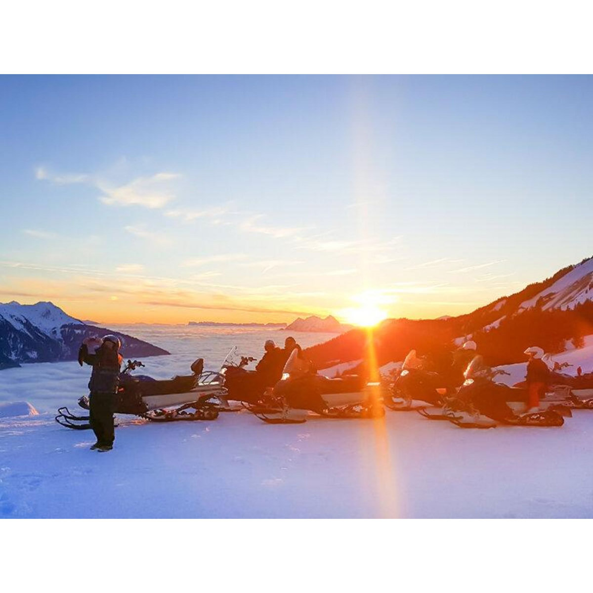 Smartbox Randonnée guidée en motoneige de 50 min aux Saisies - Coffret Cadeau Sport & Aventure