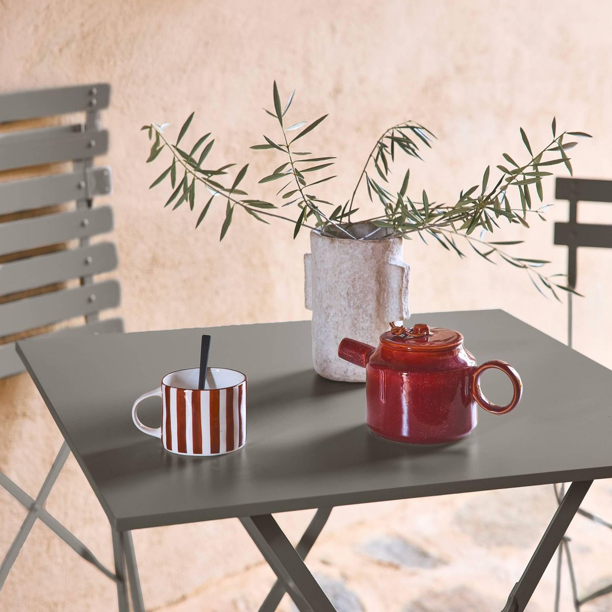 SWEEEK Table jardin bistrot pliable - Emilia carrée - Table carrée 70x70cm en acier thermolaqué