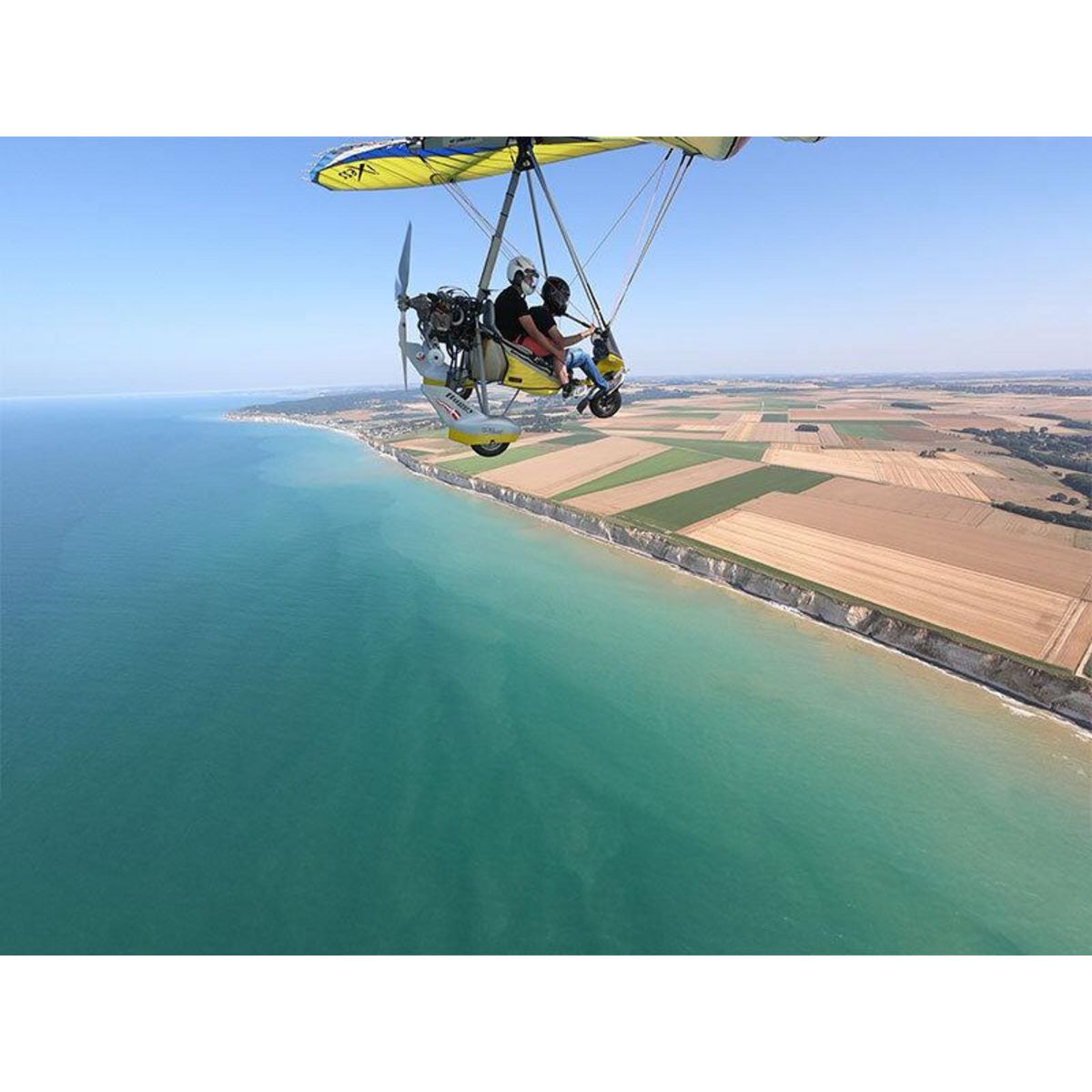 Smartbox Survol des falaises de la Côte d'Albâtre en ULM avec photos - Coffret Cadeau Sport & Aventure