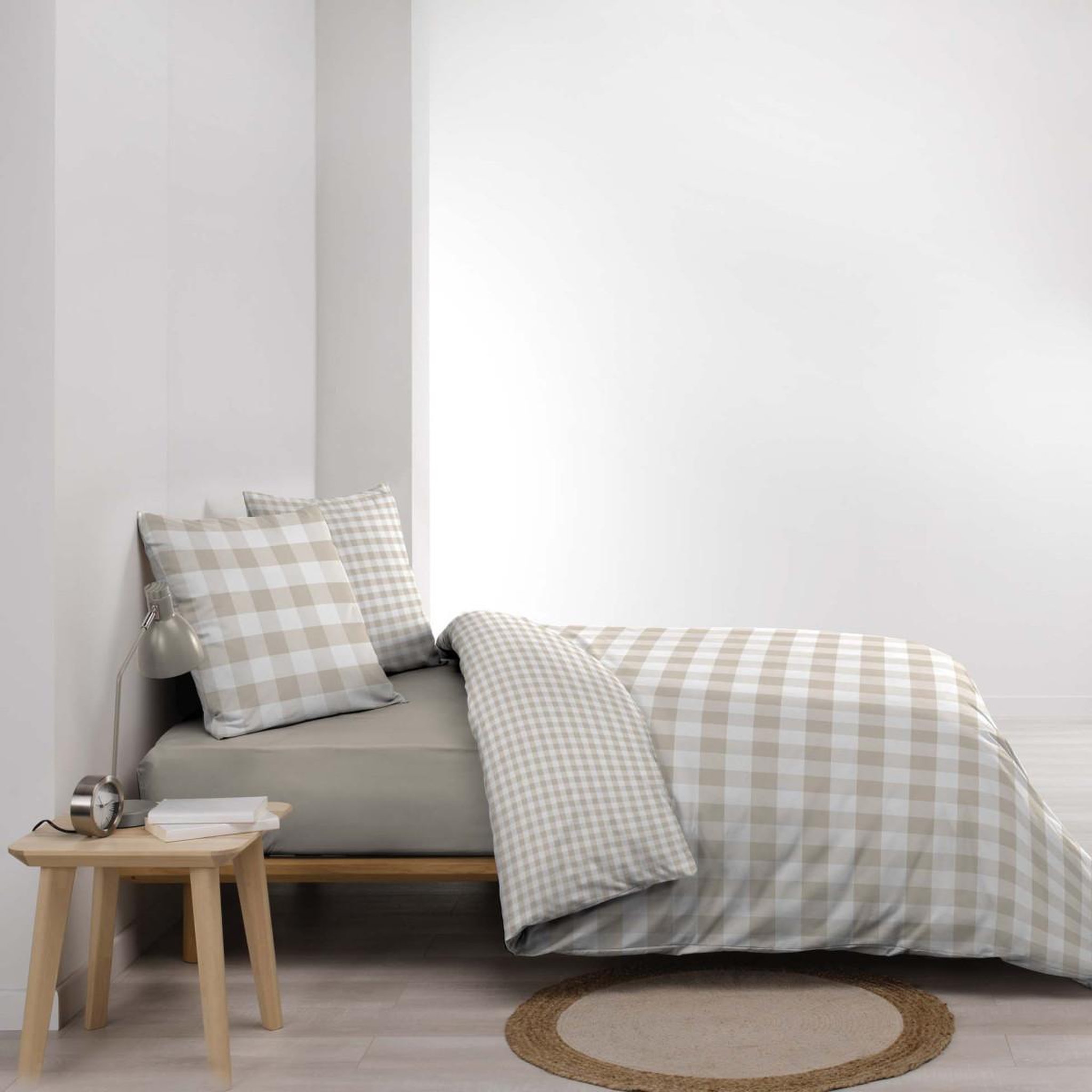 Voir la diapositive 3 : Douceur d'Intérieur Parure de lit 3 pièces  victoire  260x240cm naturel