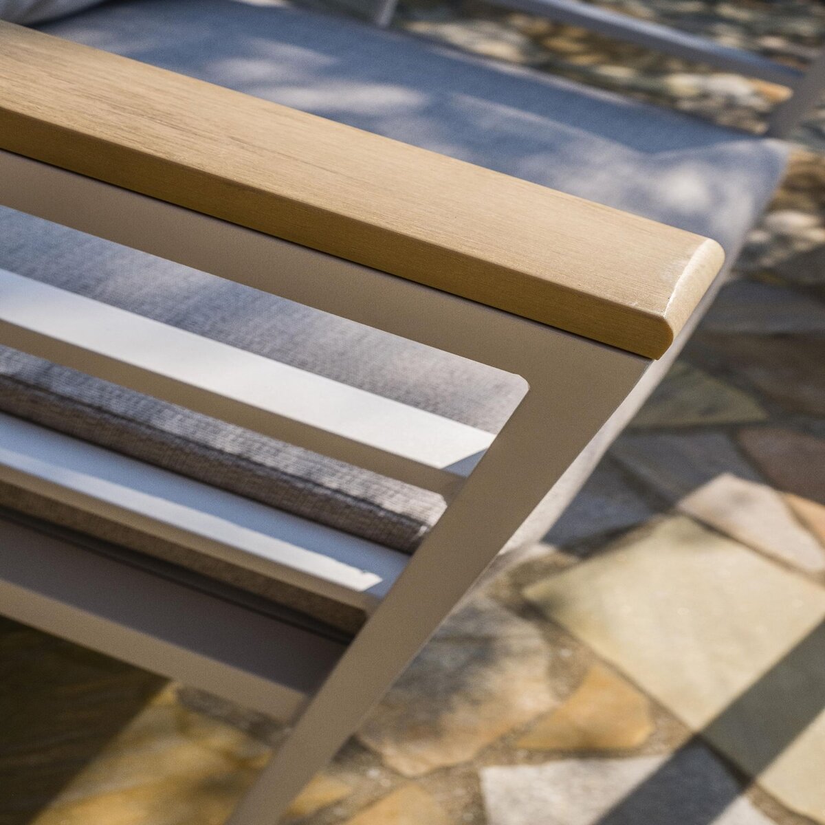 DCB GARDEN Salon de jardin - 7 places - Aluminium - blanc - CAYENNE S3