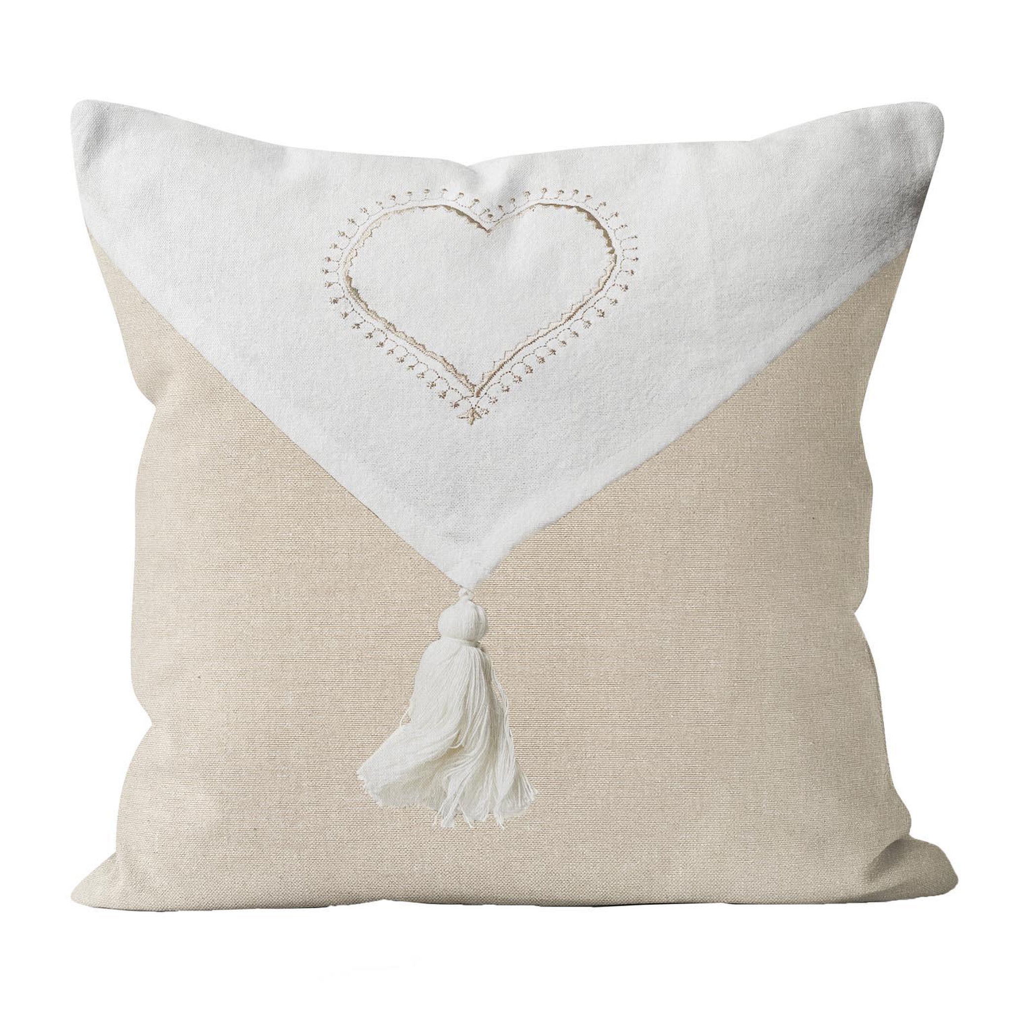 SOLEIL D'OCRE Coussin en pur coton lavé elena, par soleil d'ocre. Coloris disponibles : Beige