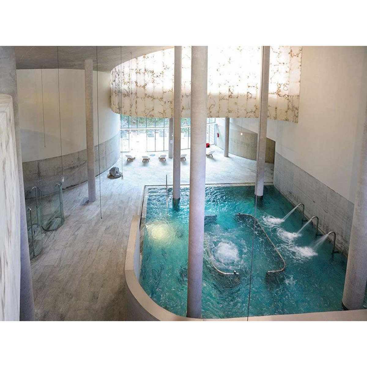 Smartbox Séjour de 2 jours en hôtel 4* avec spa dans les Pyrénées à la frontière espagnole - Coffret Cadeau Séjour