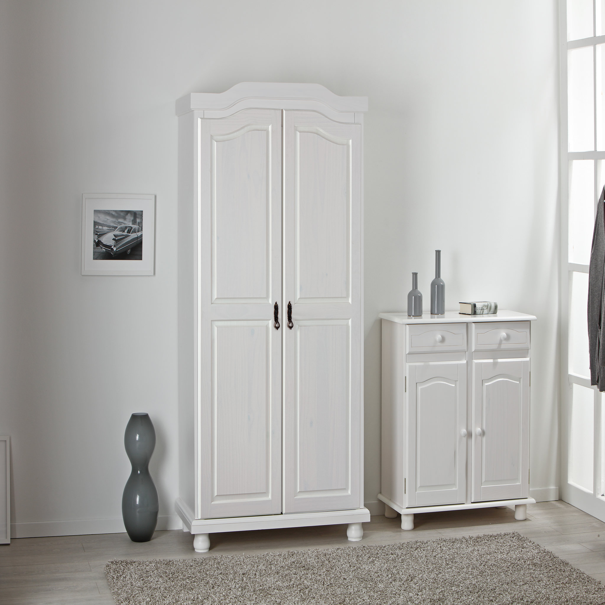 Voir la diapositive 4 : Armoire 2 portes en bois massif HEDDA 