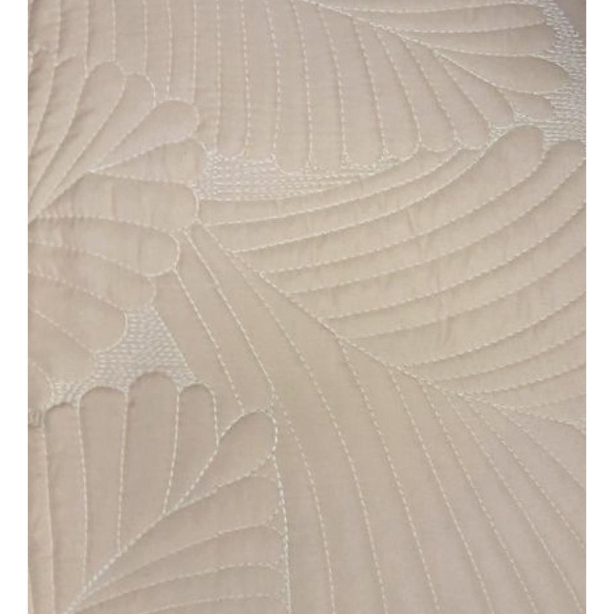 Les Ateliers du Linge Boutis brode 100%polyester filoa