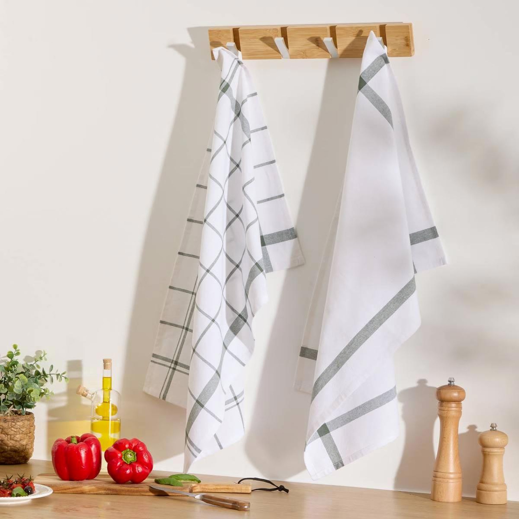 Voir la diapositive 4 : ATMOSPHERA Lot de 2 torchons de cuisine  traditionnels  70cm vert