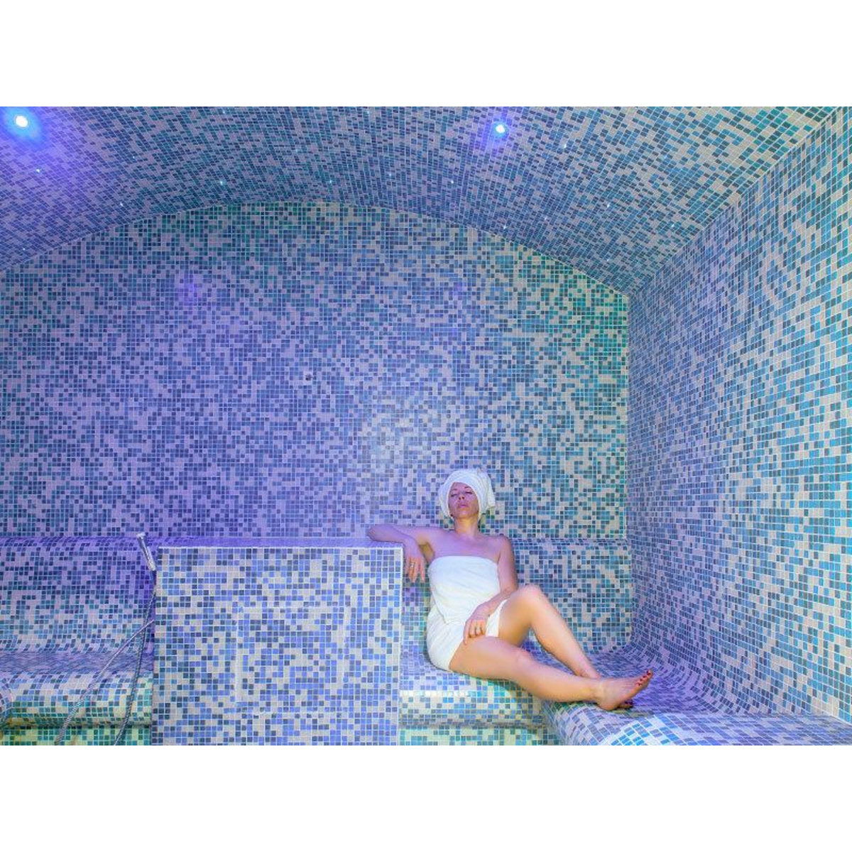 Smartbox 3h d'accès au spa Cinq Mondes en hôtel 4* avec pause gourmande près de Pontarlier - Coffret Cadeau Bien-être