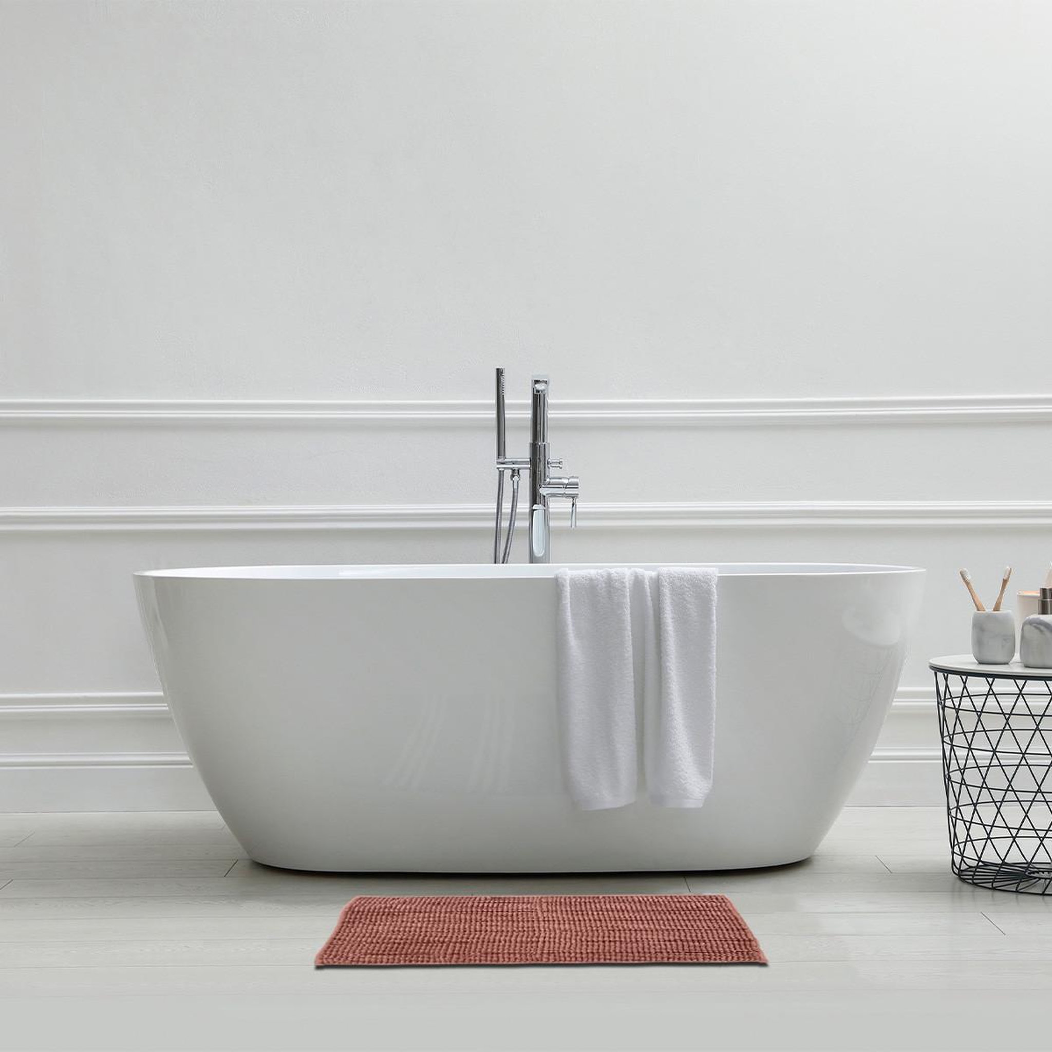 Voir la diapositive 3 : GUY LEVASSEUR Tapis de bain chenille 50x70 uni 50x70cm
