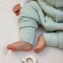 Voir la diapositive 5 : Petit Béguin Turbulette TOG 2 en gaze de coton avec pieds retroussables Arya
