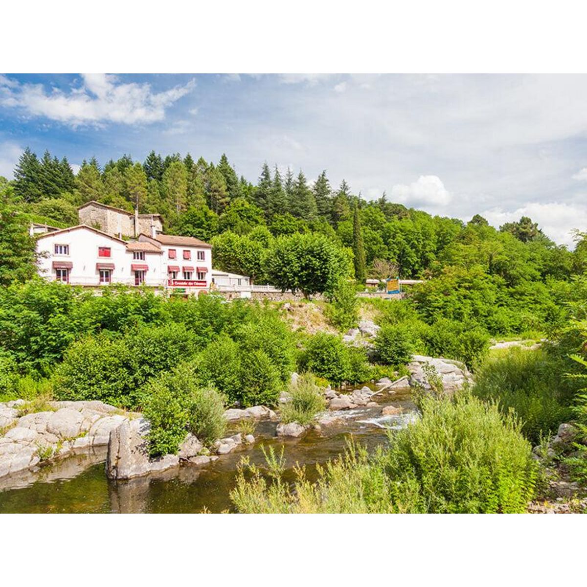 Smartbox Anniversaire gourmand pour un duo explorateur - Coffret Cadeau Séjour