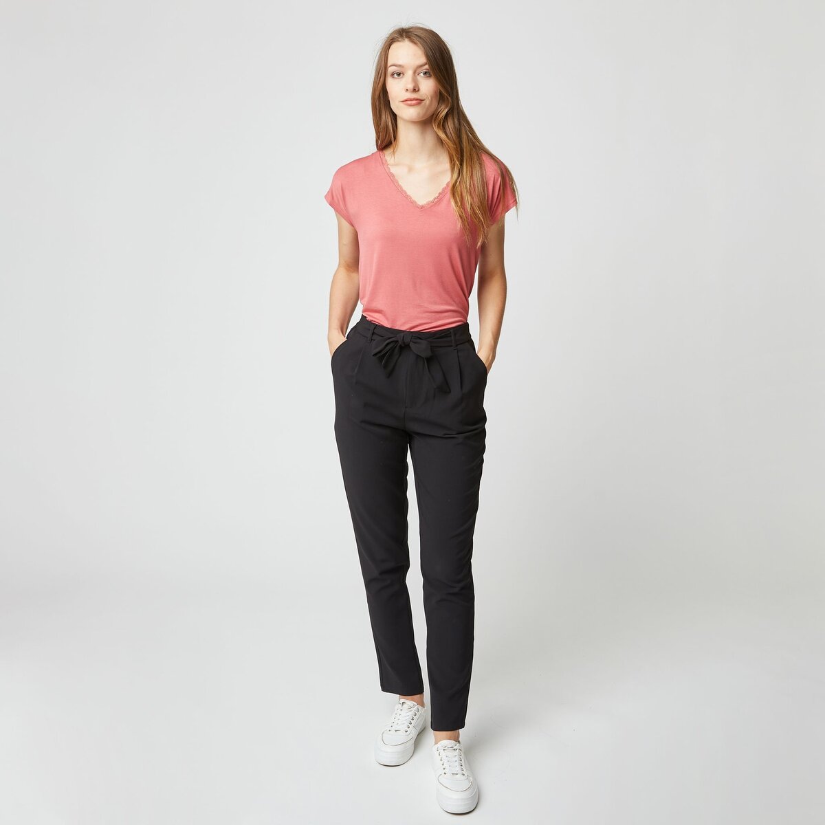 Pantalon carotte noir discount femme