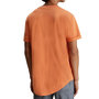 Voir la diapositive 2 : CALVIN KLEIN JEANS T-shirt Orange Homme Calvin Klein Jeans Badge Turn Up